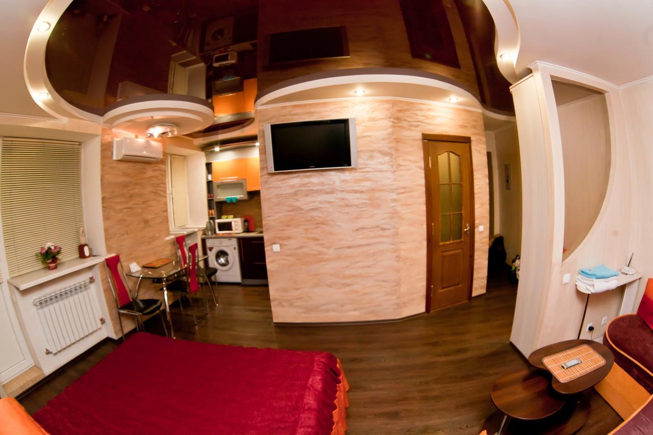 Затишна Квартирка Aparthotel Krementsjuk Eksteriør bilde